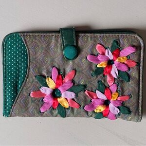 LOOP NYC Paisley Print Floral Appliqué Bi-Fold Clutch Wallet Organizer